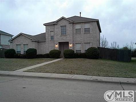 1st image of 505 Summertree Ln