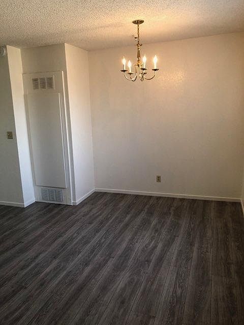 1st image of 4029 Broadway Ave #11