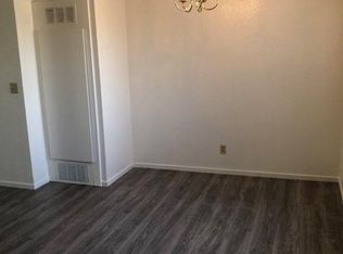 4029 Broadway Ave #11, Hawthorne, CA 90250