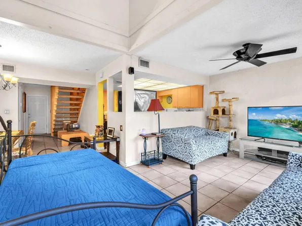 4281 NW 76th Avenue #4281, Davie, FL 33328