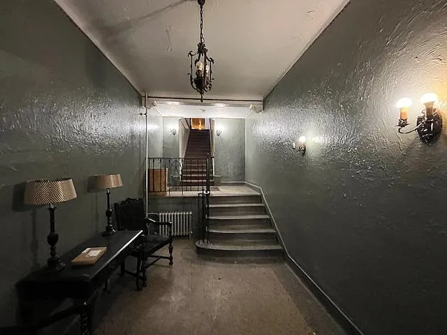 1501 N Farwell Ave #5 — Photo 11