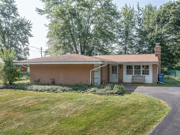 33791 Mapleridge Blvd, Avon, OH 44011