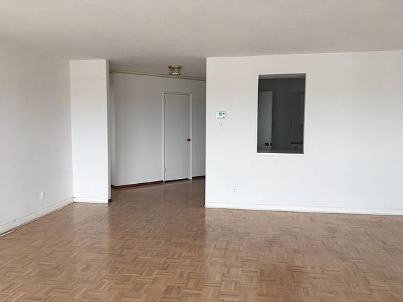 2nd image of 2401 Pennsylvania Ave APT 18A9