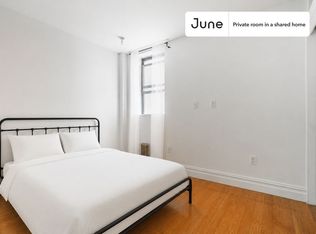 20 Avenue A #A, New York, NY 10009
