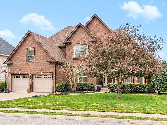 4th image of 1069 Willow Cir