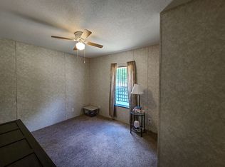 4056 Stillwater Dr, Chipley, FL 32428