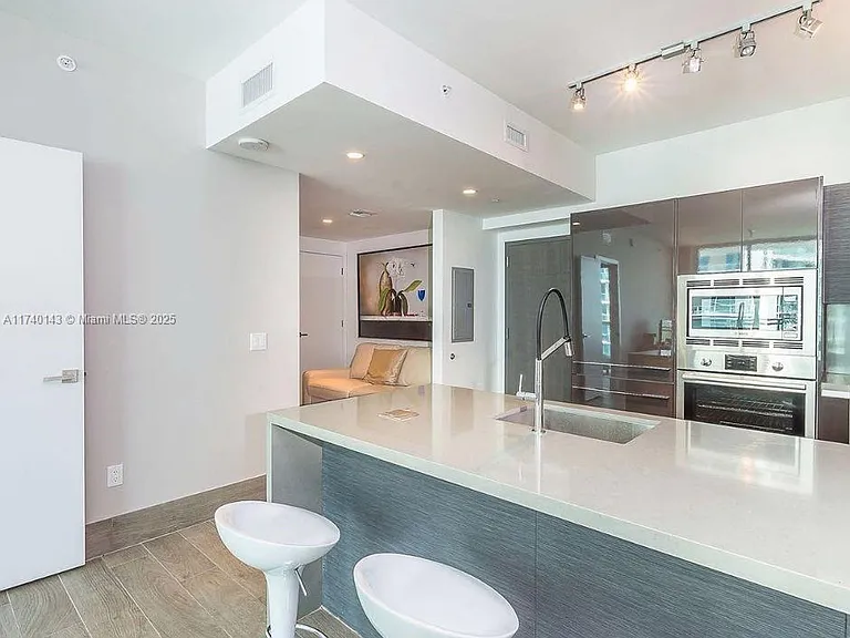 1080 Brickell Ave #2007 — Photo 5