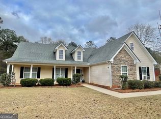 183 Liberty Bell Ln, Griffin, GA