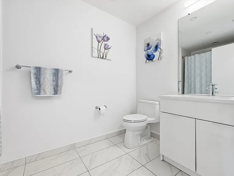 9 Avenue At Port Imperial #1016 — Photo 19