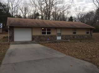 762 Paradise Acres Rd, Russellville, AR 72802