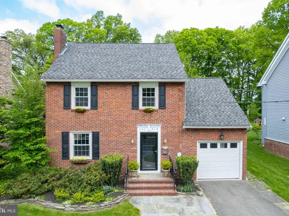 201 Elm Ave, Haddonfield, NJ 08033