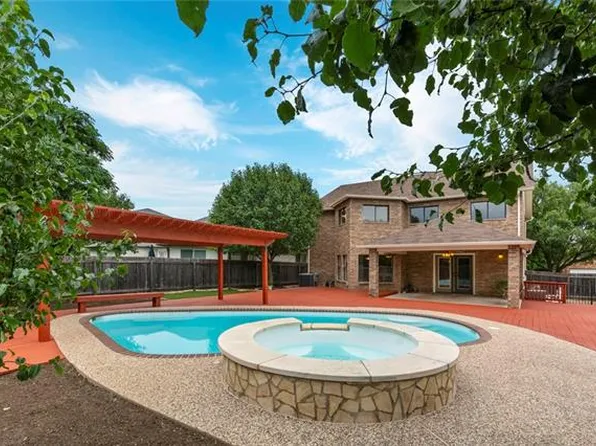 215 Covala Dr, Cedar Park, TX 78613