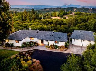 6255 Vine Hill Rd, Sebastopol, CA 95472
