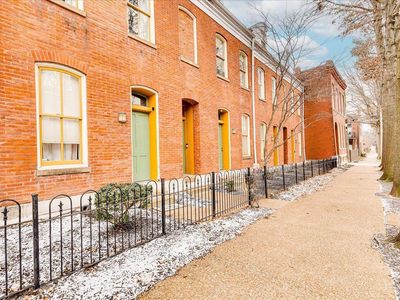 1430 Dolman St #A, Saint Louis, MO, 63104