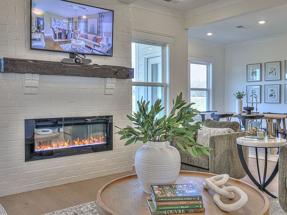 3rd image of 330 Triple Crown Cir Lot 28