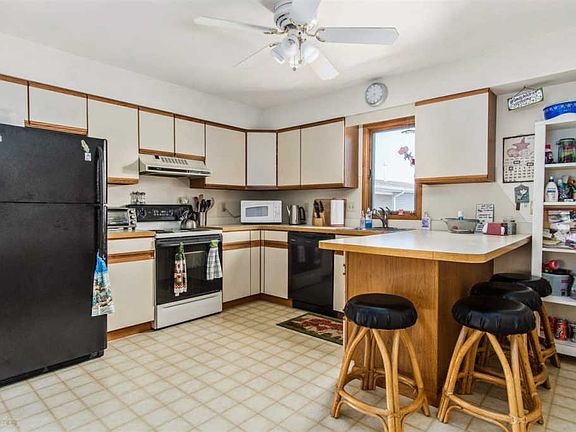 4th image of 119 90th St #West