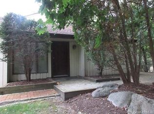 11 Chippewa Ct, Suffern, NY 10901