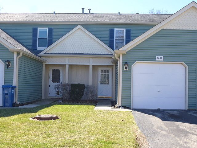 1st image of 2637 Country Oaks Ct