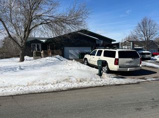 25936 8th St W, Zimmerman, MN 55398