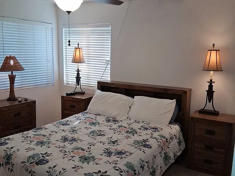 441 Moser Ave #C2 — Photo 9