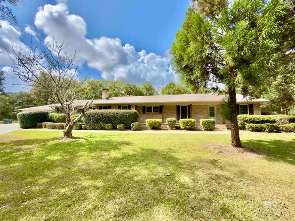 40855 Quinley Ln, Bay Minette, AL 36507
