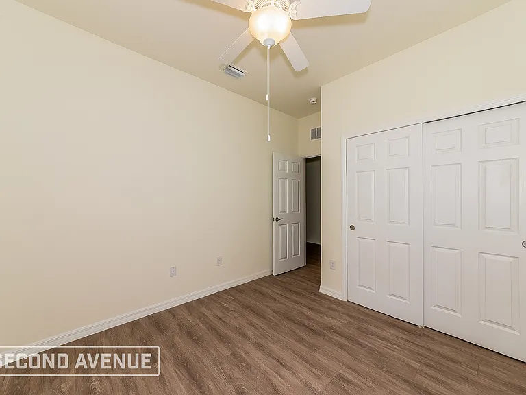 4546 Crowell Ln — Photo 14