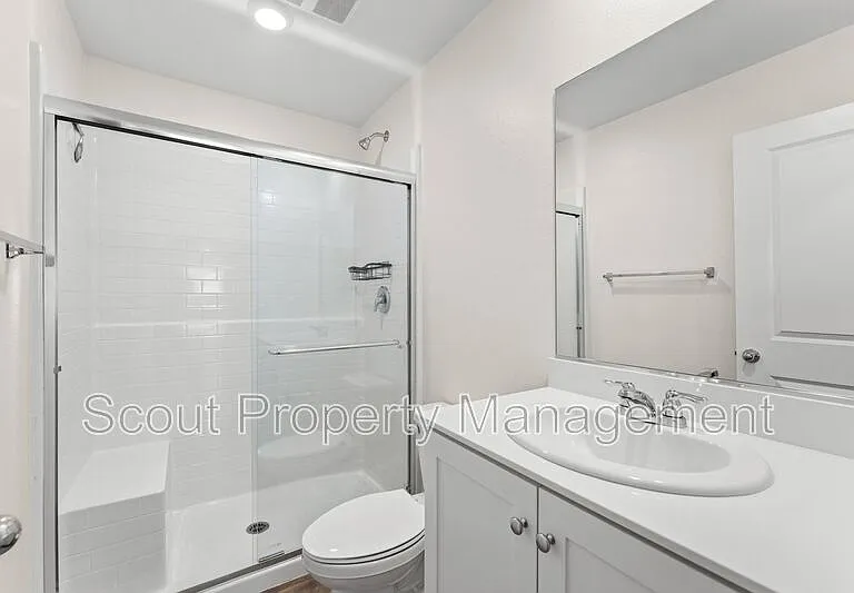 28841 Cutlass St — Photo 11