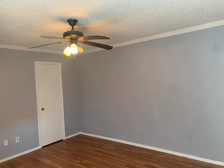 1531 Sunrise Ln — Photo 17