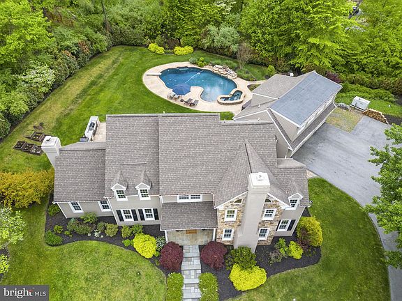 3rd image of 1773 Sheeder Mill Rd