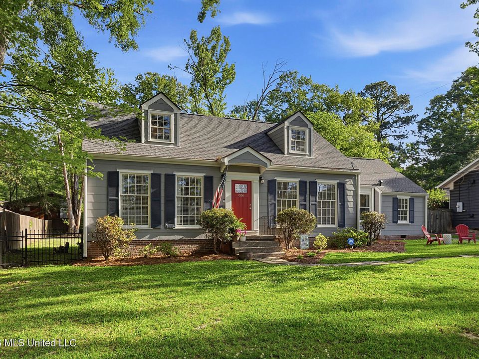 1st image of 836 Brookwood Rd