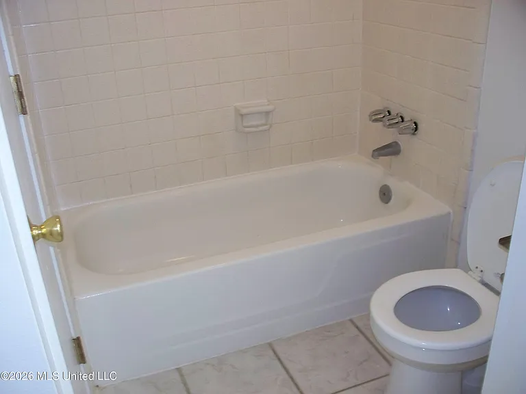 2712 Connor Dr — Photo 20