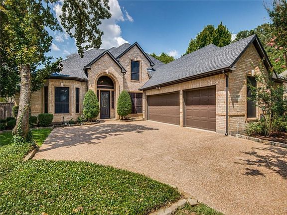 2nd image of 3101 Creek Haven Dr