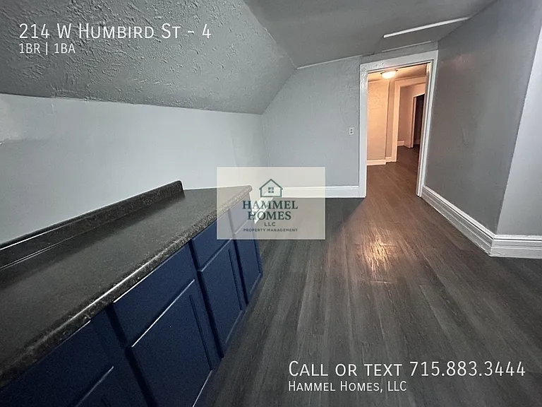 214 W Humbird St #4 — Photo 3