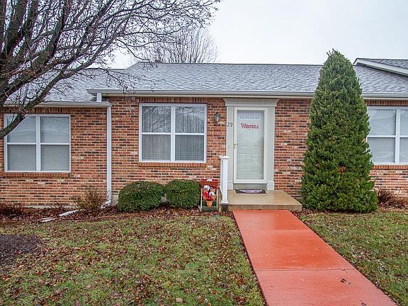 2nd image of 28 Brittany Ct