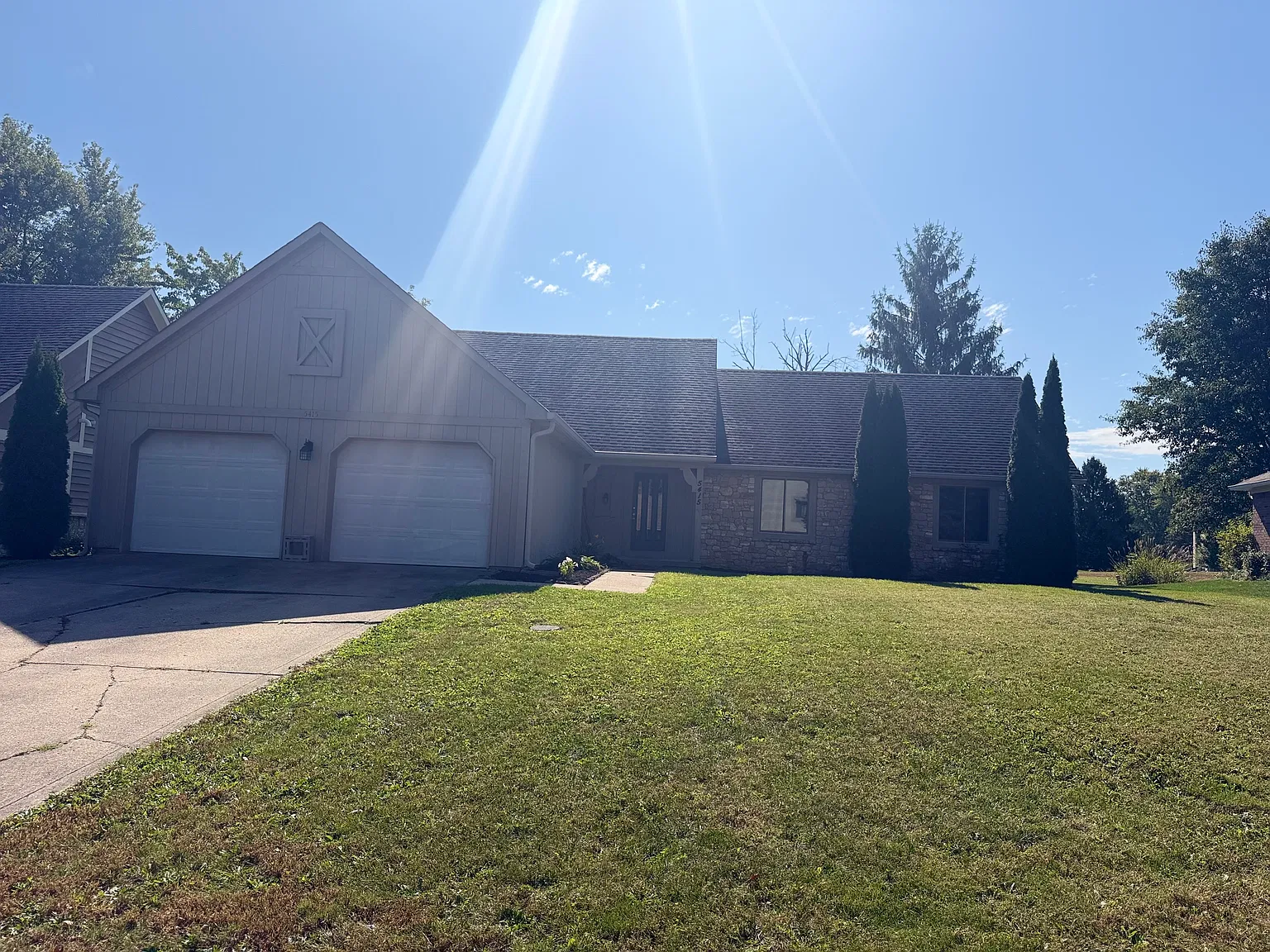 3 bed, 1599 sqft, $2,000 — Photo 1