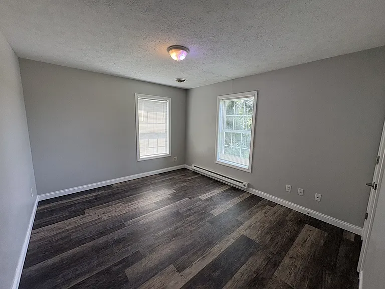 1021 S Center St #2 — Photo 9