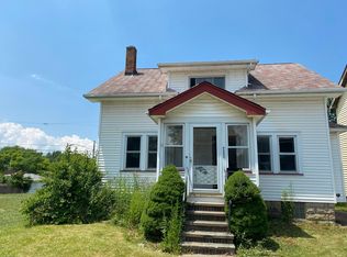 4880 E 84th St, Garfield Heights, OH