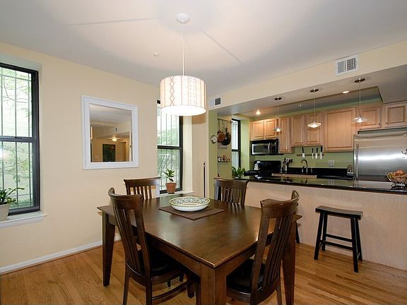 5th image of 2633 Adams Mill Rd NW APT 105