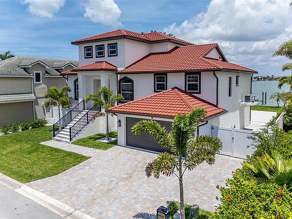 4th image of 4 Paradise Ln