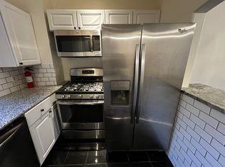 31 Queensberry St APT 12A, Boston, MA 02215