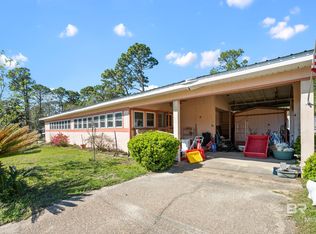 1308 Pensacola Dr, Lillian, AL 36549