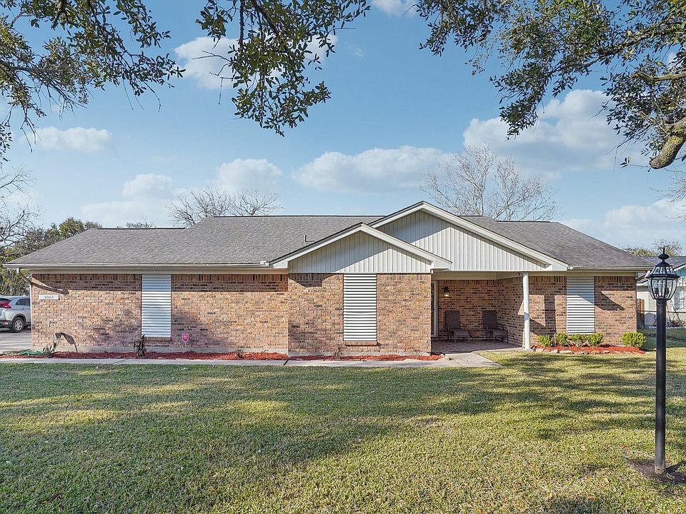 1st image of 3046 Cedar Drive
