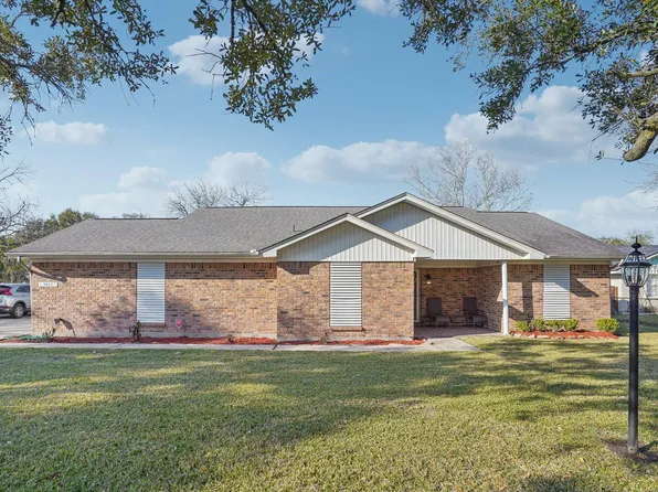 3046 Cedar Drive, La Marque, TX 77568