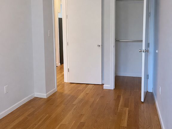 4th image of 962 Saint Marks Ave Floor 3