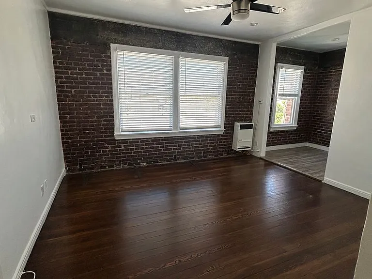 Val D' Kingsley LLC — Photo 65