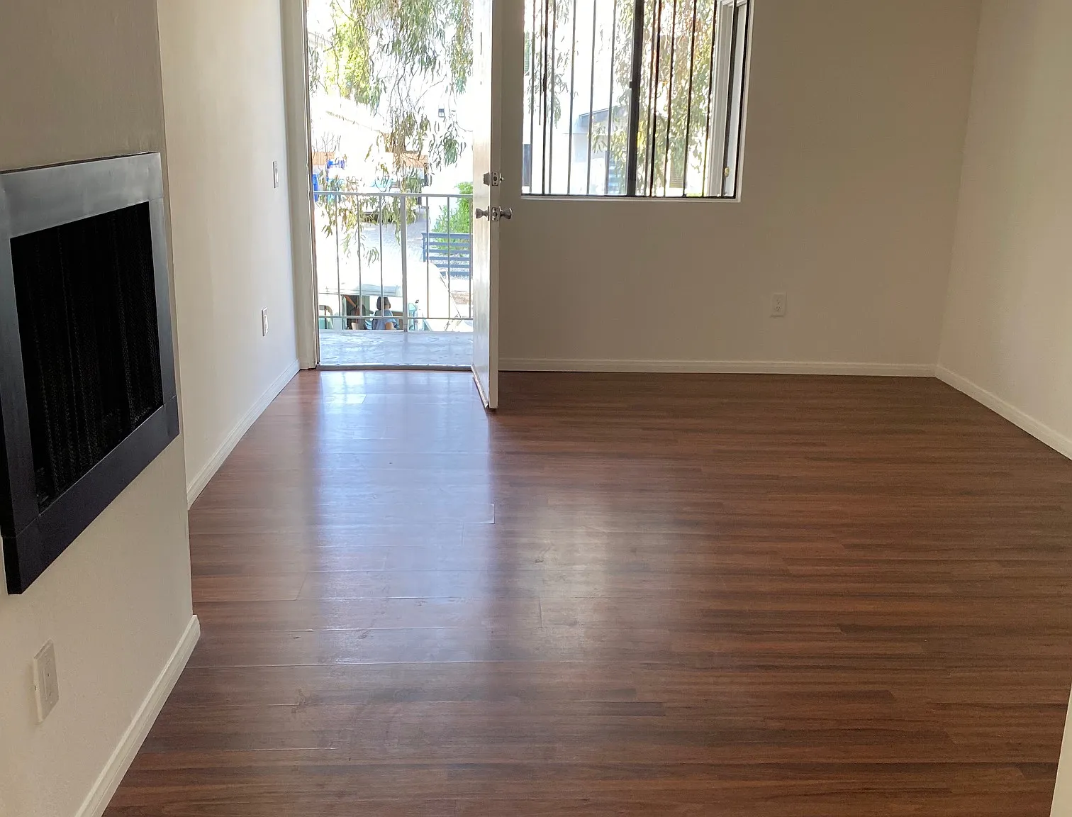 1 bed, 650 sqft, $1,900 — Photo 1