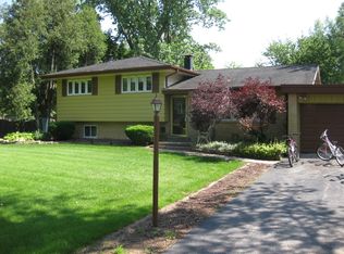 8531 Paloma Dr, Orland Park, IL