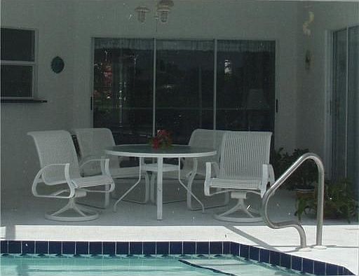 4th image of 2119 Sterling Glen Ct