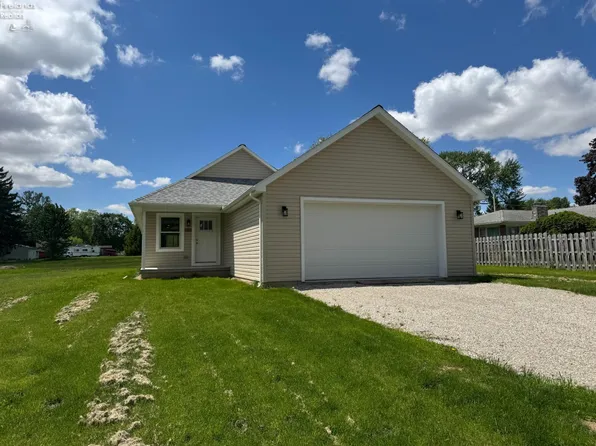 91 Elwood St, Tiffin, OH 44883
