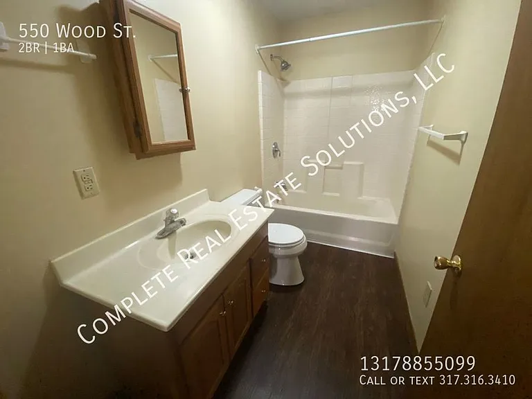 550 Wood St — Photo 7
